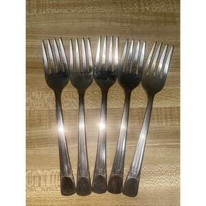Set Of 5 Vintage Embassy Silverplate 1939 Bouquet Pattern Flatware Forks 6” Long